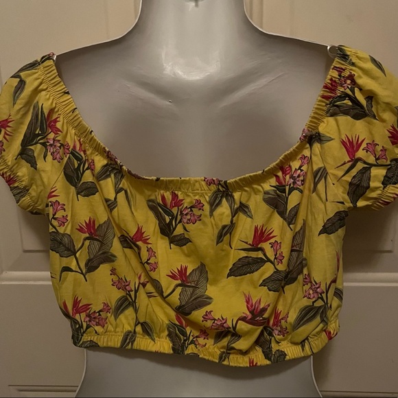 Forever 21 Women’s Crop Top (Large) - Picture 3 of 3